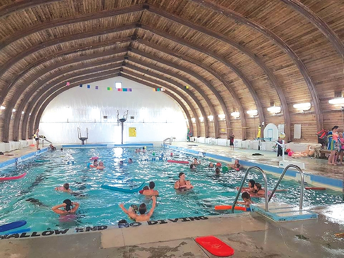 Rocanvilles indoor pool (pre-Covid).