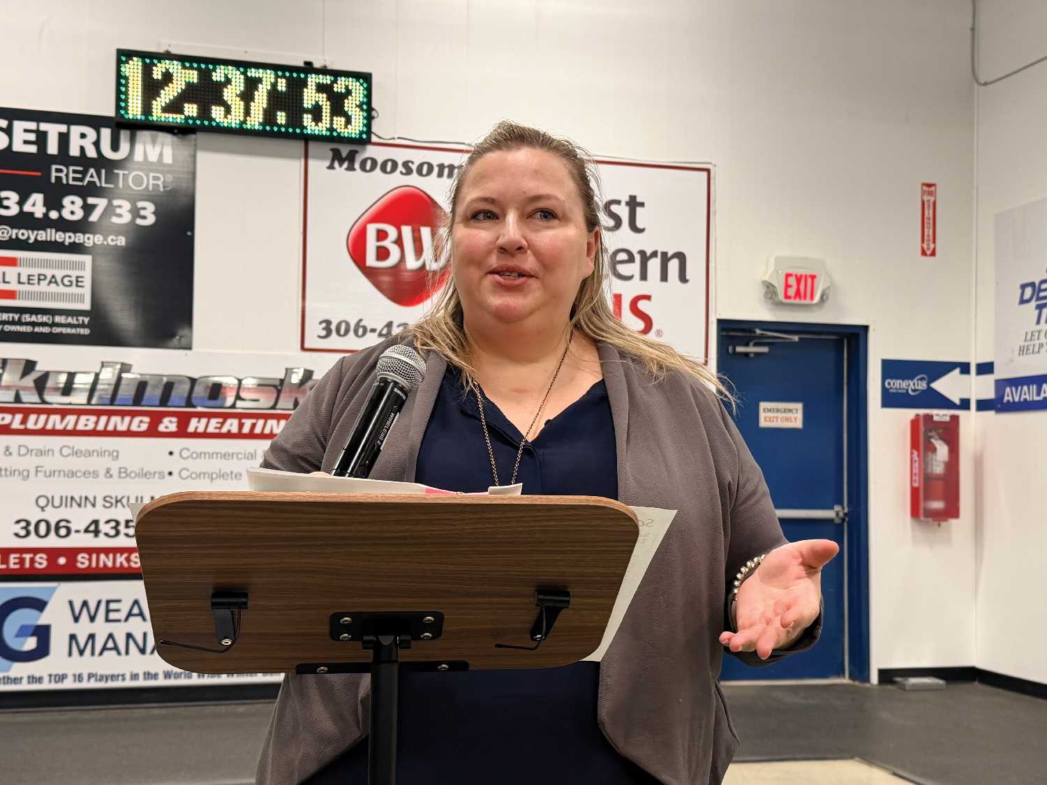 Katie Burham with Southeast College announcing the start up of the English as an Additional Language program at the Moosomin Chamber of Commerce meeting. The program will start in January 2026 .