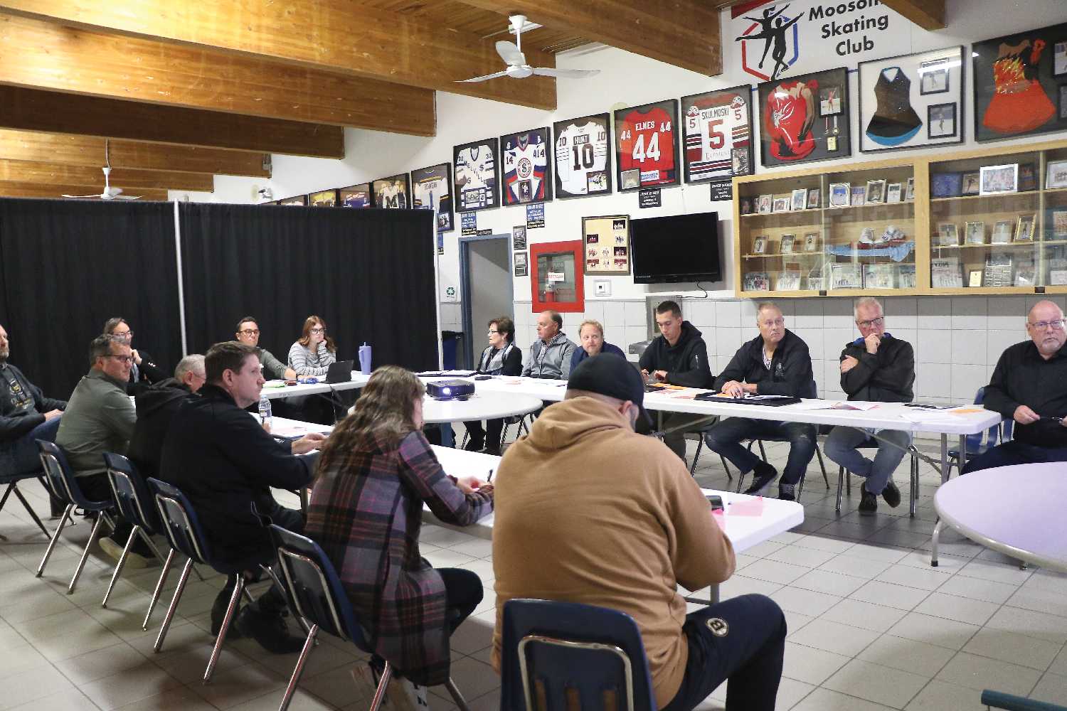 Moosomins economic round table on Thursday. Community members were asked to choose development goals and targets, stick them on the rink windows, and then vote on them to see which rose to the top of the priority list. Information from that session will be incorporated into a long-term growth plan for the region.